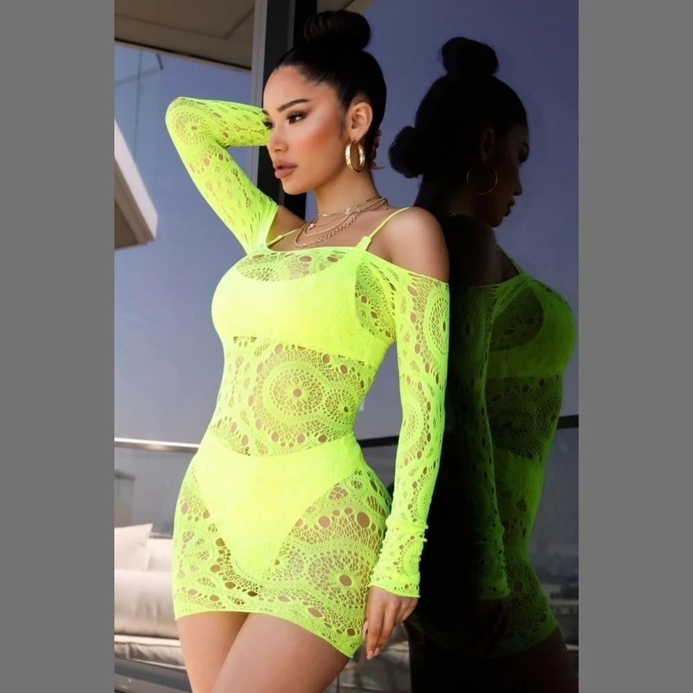 NWT WILD SPIRIT YELLOW NEON ULTRA STRETCH SWIM COVER UP DRESS